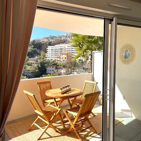 Luxueux Neuf - Frontiere - Piscine - Parking Prive Appartamento