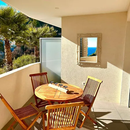 Luxueux Neuf - Frontiere - Piscine - Parking Prive * Monte Carlo